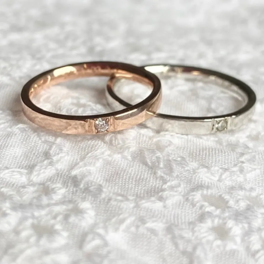 2mm Wedding Rings / Couple Rings with Single Flushed Indented Stone, Monica