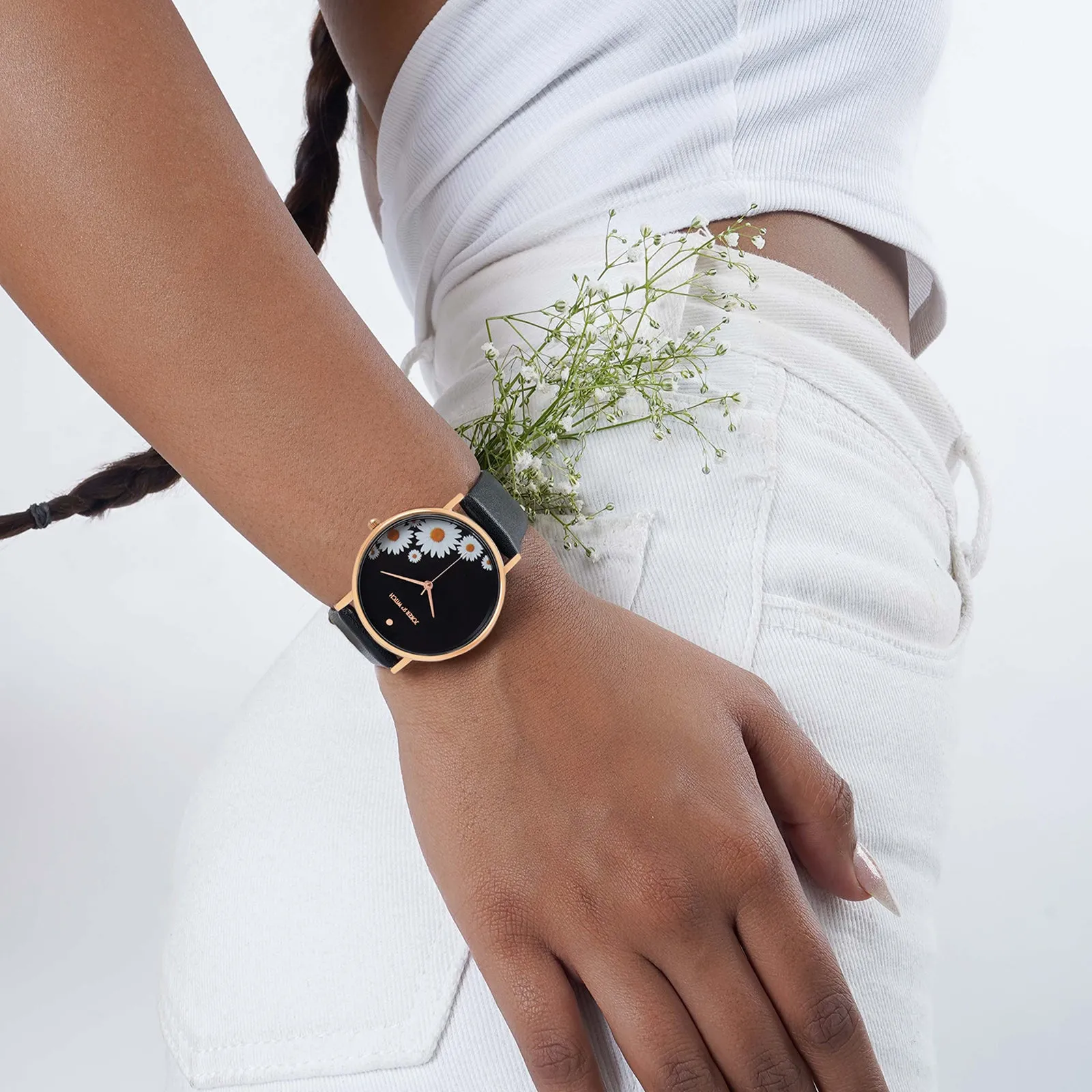 Chamomile All Black PU Strap Watch