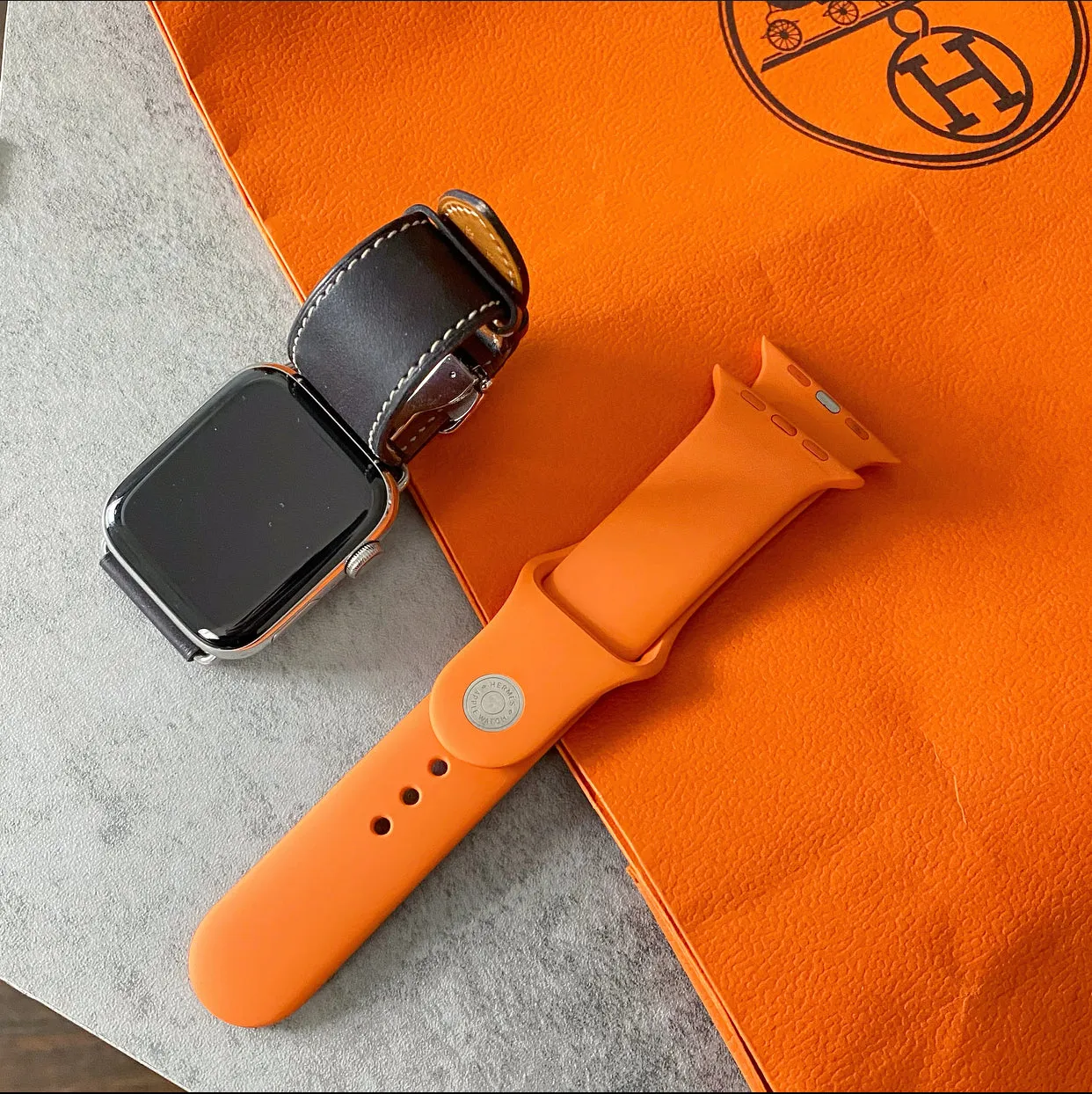 Hermes Apple Watch 37mm Series 4 Black