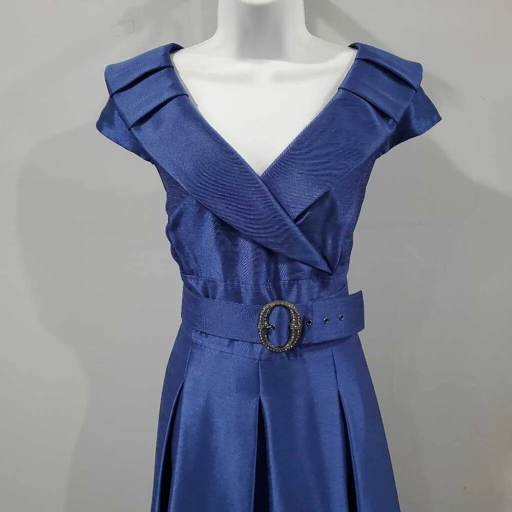 Tahari Dress 10