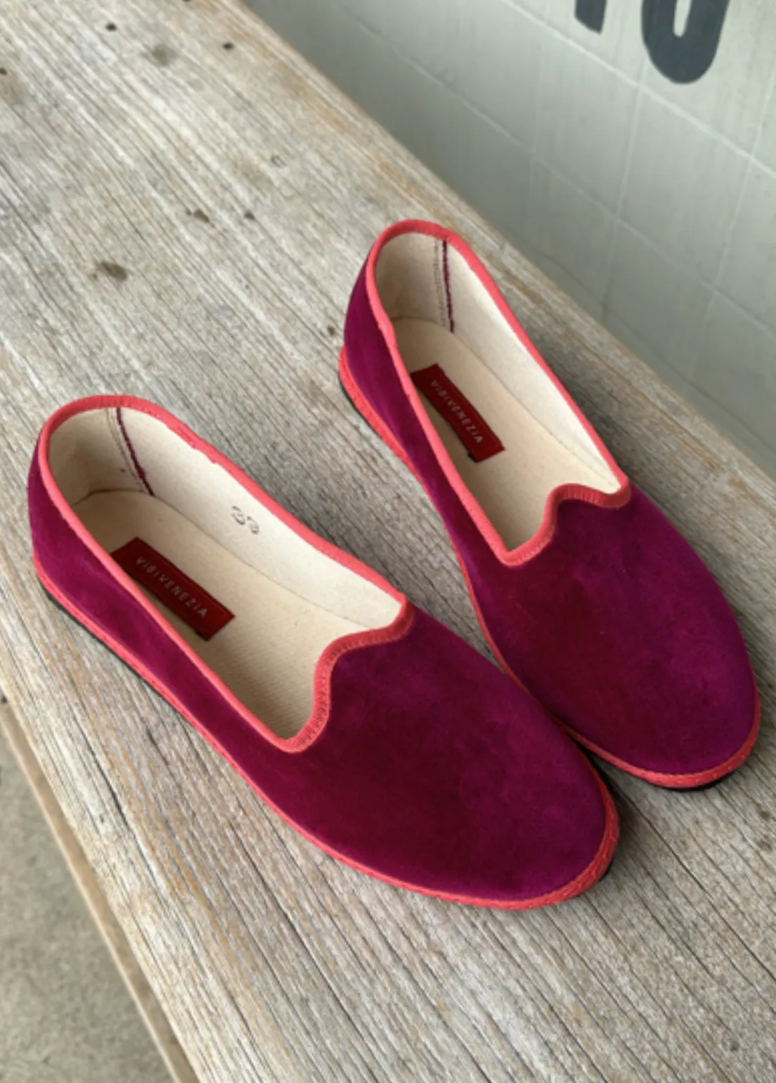 Vibi Venezia :: Velvet Furlana Slipper